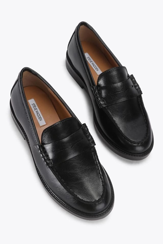 Steve Madden STEVE MADDEN Women's 'Madison Black Leather' Leather Flats - 2