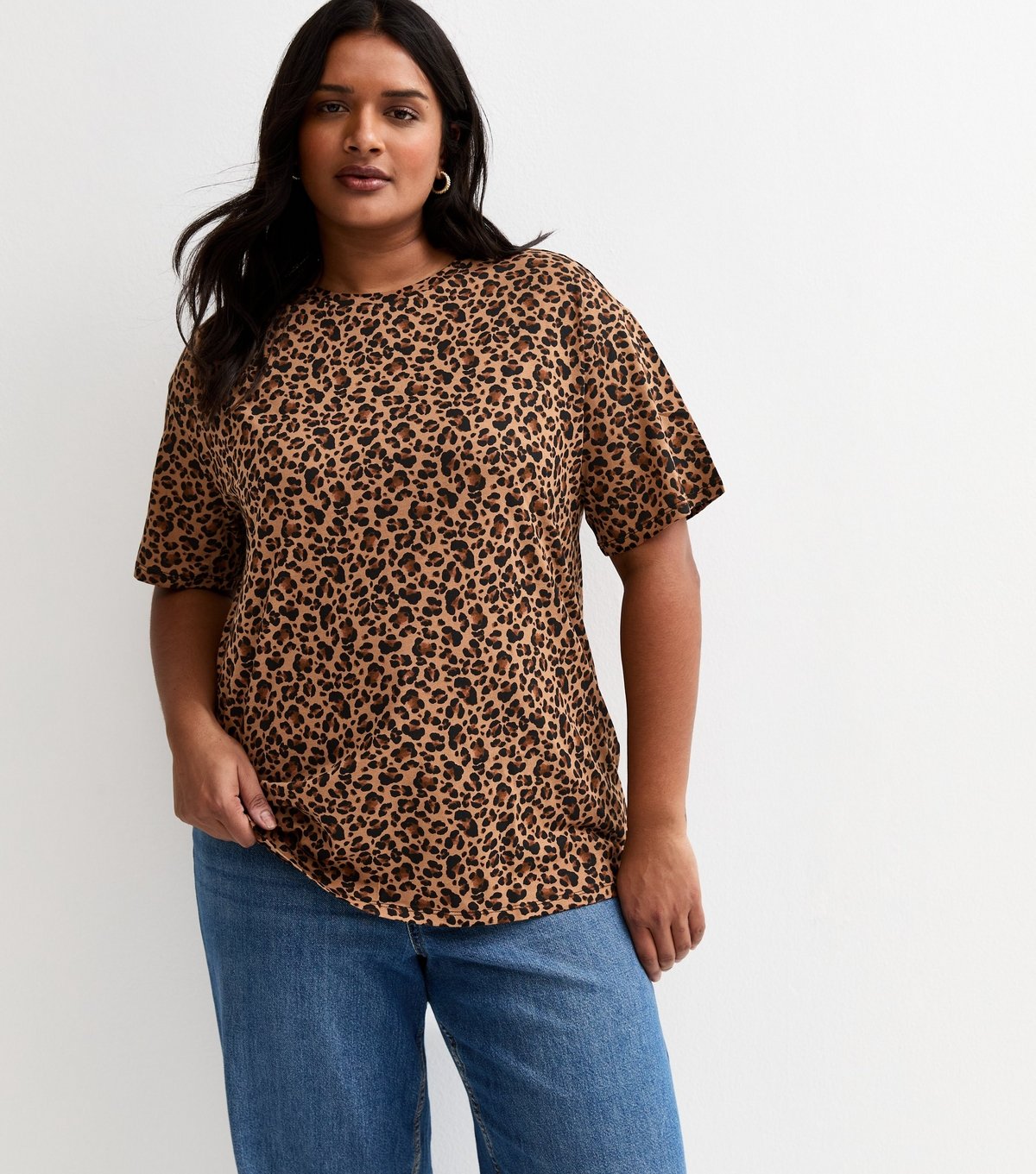 New Look Women's Plus Size Brown Leopard Print T-Shirt Curves New Look - 2
