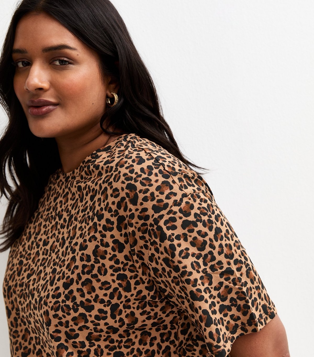 New Look Women's Plus Size Brown Leopard Print T-Shirt Curves New Look - 3