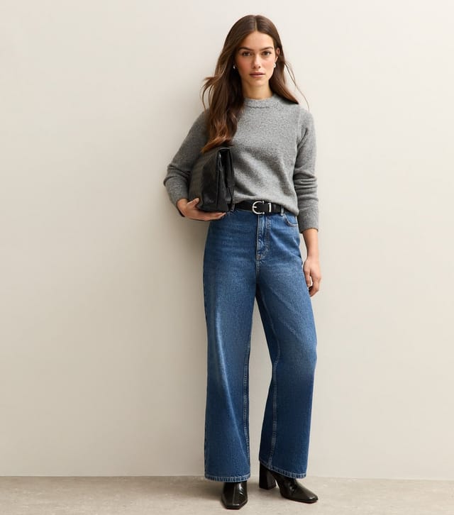 New Look Women's Petite Mid Grey Knit Crew Neck Jumper New Look - 3