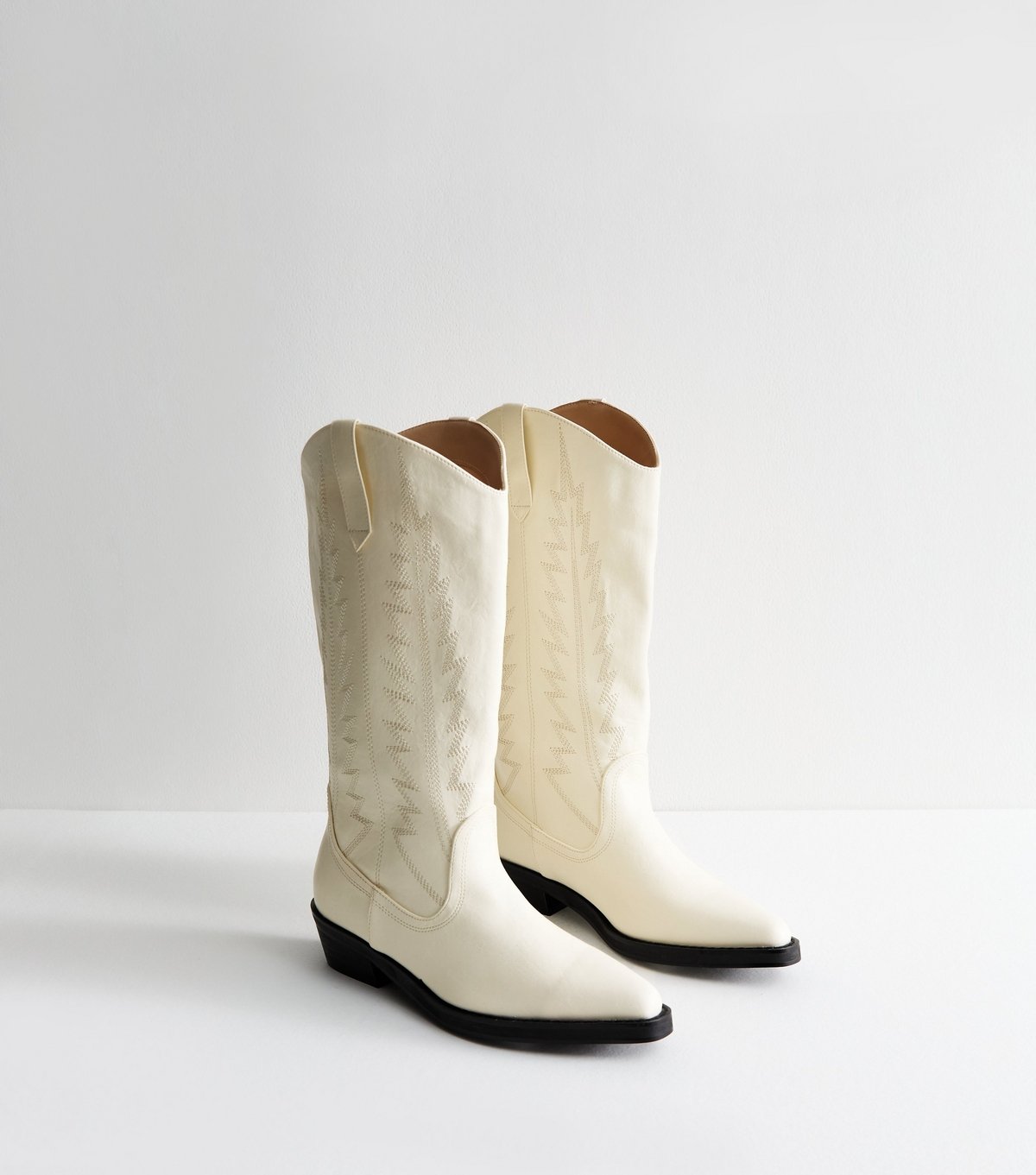 Public Desire Women's White Koboi Faux Leather Stitch Detail Boots Public Desire New Look - 3