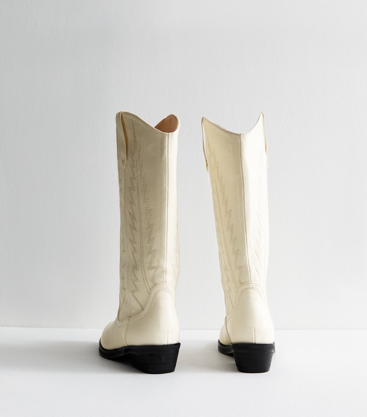 Public Desire Women's White Koboi Faux Leather Stitch Detail Boots Public Desire New Look - 4