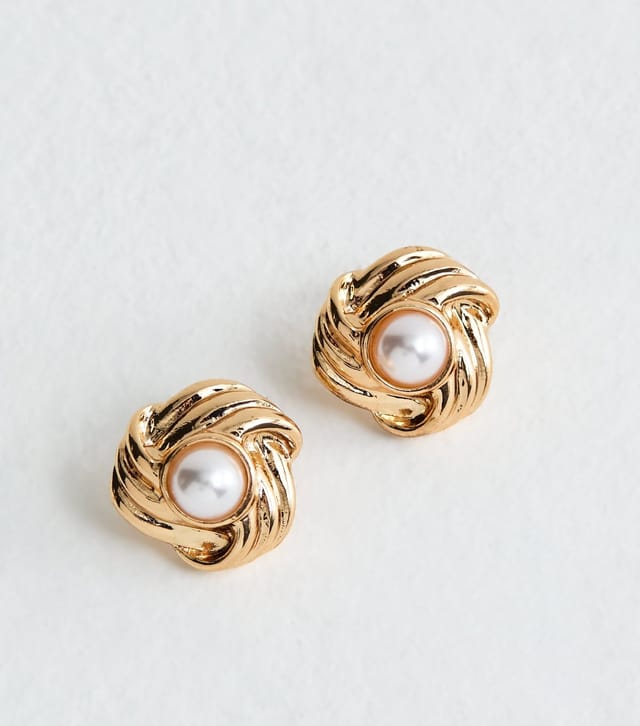 New Look Gold Tone Ribbed Faux Pearl Knot Earrings. New Look - 3