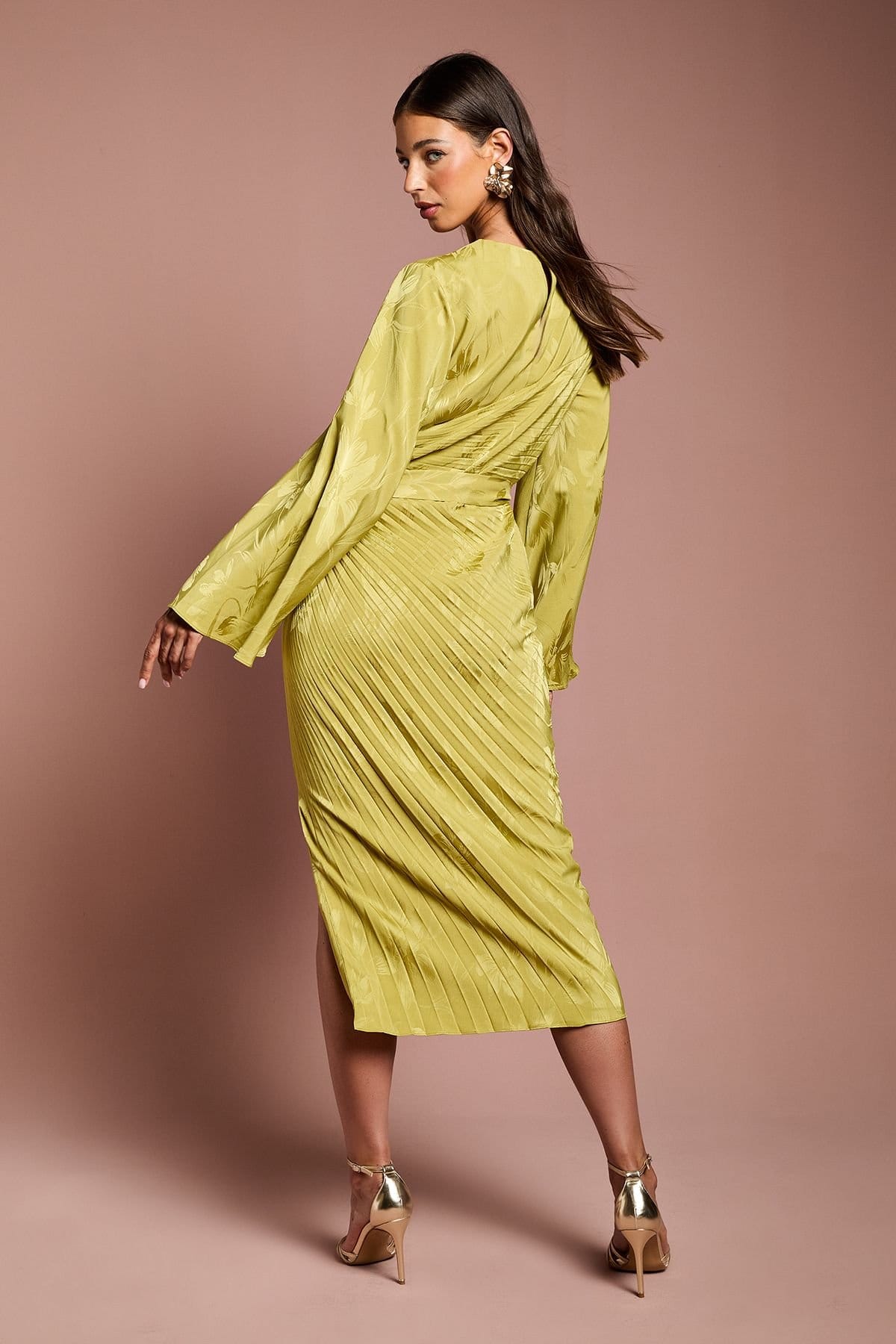 Coast Coast Women's Long Flare Sleeve Pleated Jacquard Midi Dress in Olive - 4
