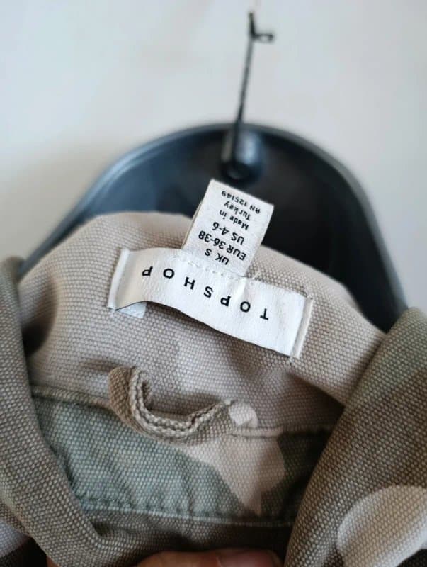 Topshop Topshop Camo Cropped Utility Jacket Military Cargo Shacket Raw Hem Y2K