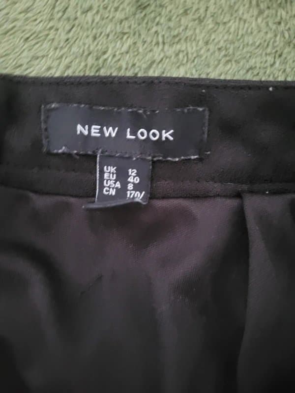 New Look Floral mini skirt