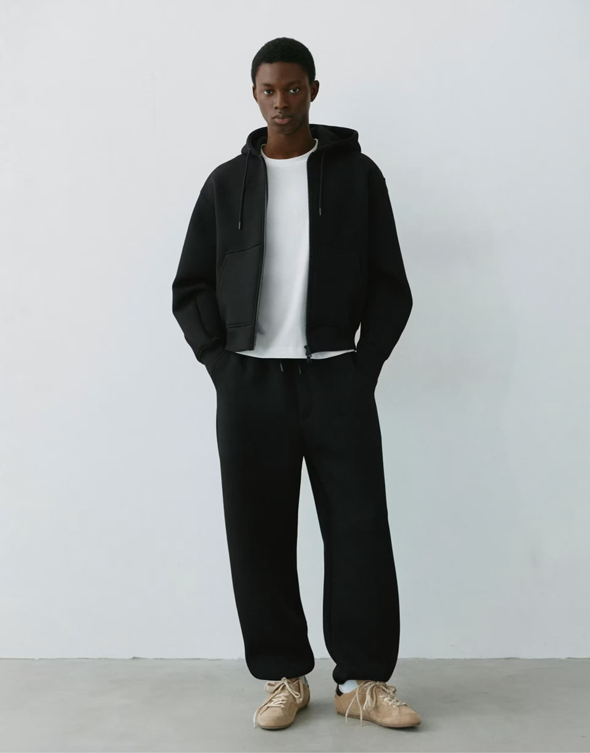 ASOS Pull&Bear Stwd baggy joggers in black