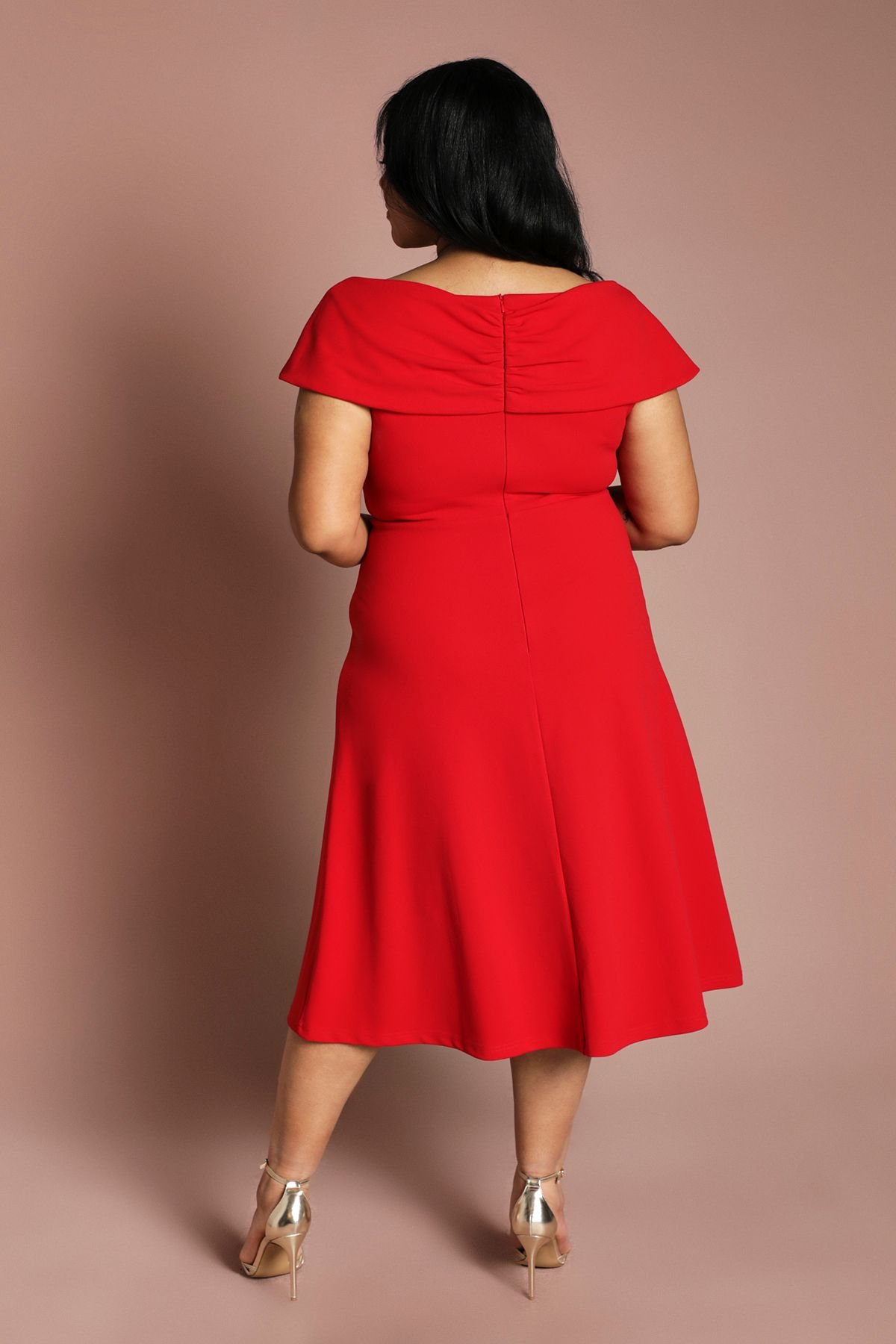 Coast Coast Women's Plus Plain Bardot Midi Dress in Red - 3