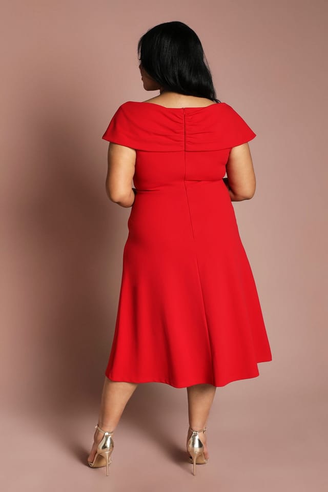 Coast Coast Women's Plus Plain Bardot Midi Dress in Red - 3
