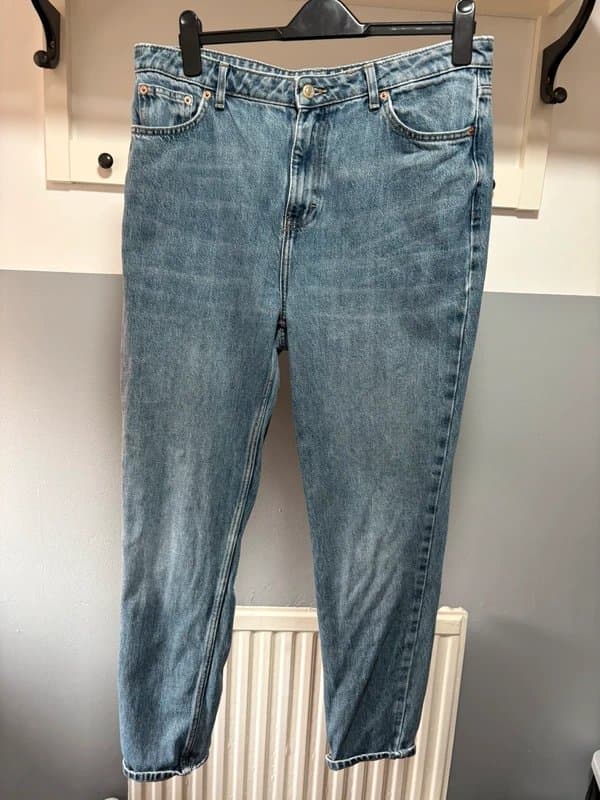 Topshop Lovely topshop high waisted mom jeans size w34 l32 vintage look wash denim