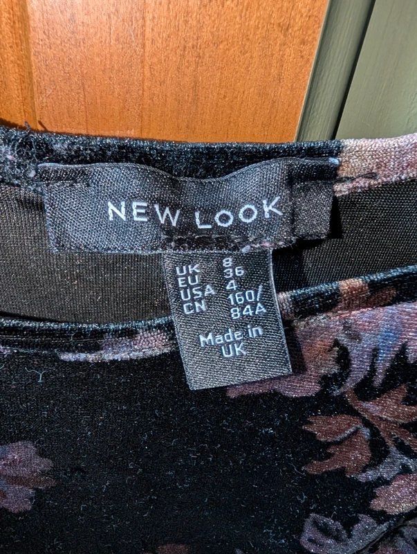 New Look New look velvet floral crop top - 1