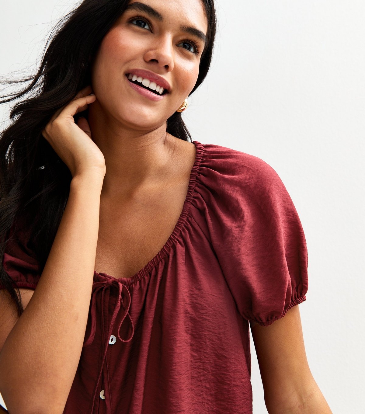 New Look Women's Burgundy Crinkle Buttoned Top New Look - 2