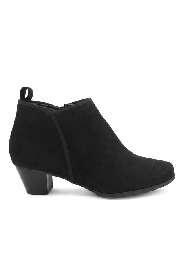Pavers Pavers Women's Wide Fit Smart Block Heel Ankle Boots in Black - 2