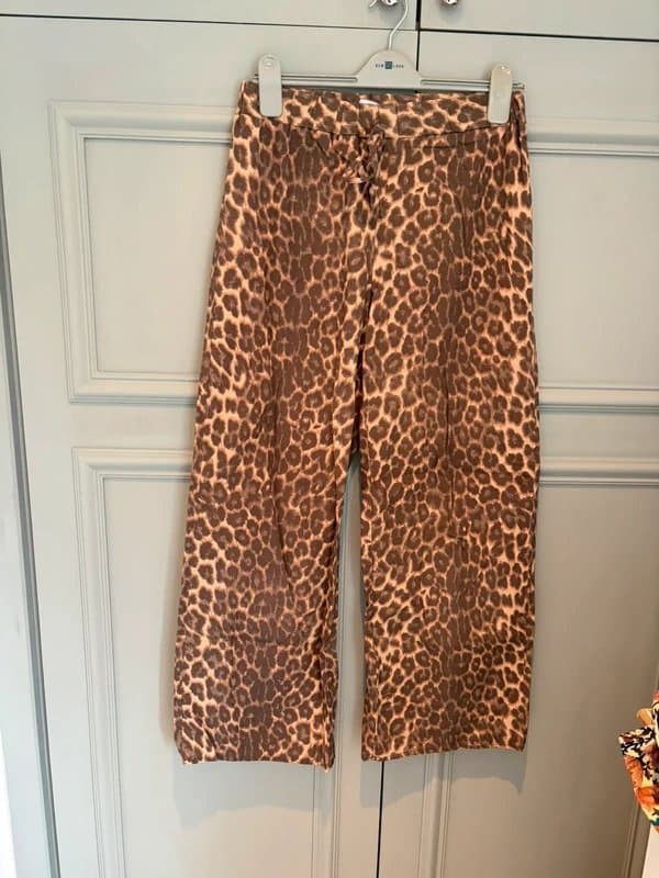 ASOS Design ASOS Leopard Print Trousers