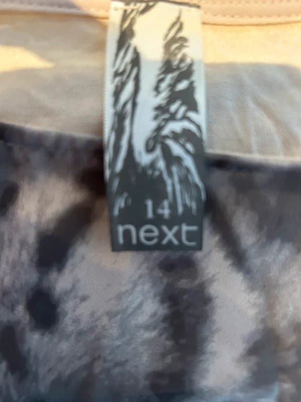 Next Next tiger print chiffon oversized top 14 (ref v15)