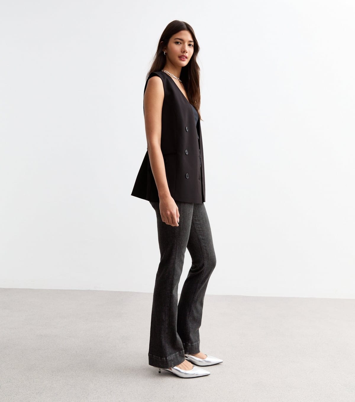 New Look Women's Washed Black Flared Jeans New Look - 4