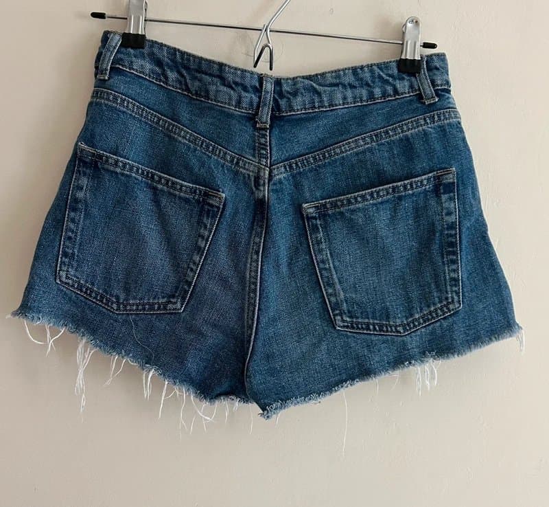 Topshop 🖤 Y2K Topshop Moto Denim Shorts UK10 Blue High Waisted Frayed Raw Hem Summer Festival