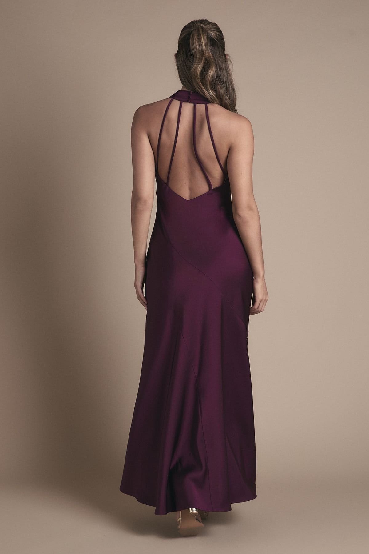 Oasis Oasis Women's Cowl Halterneck Satin Maxi Bridesmaid Dress in Grape - 4