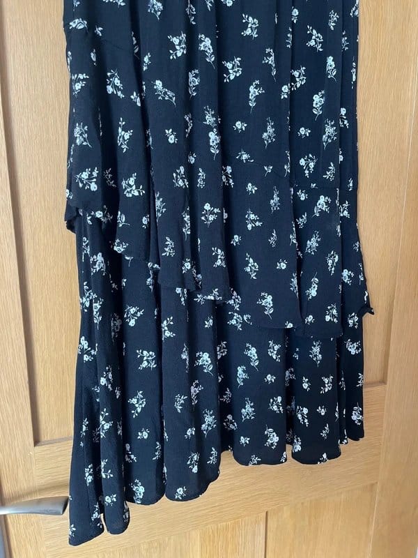 New Look Black & White Floral Maxi Skirt