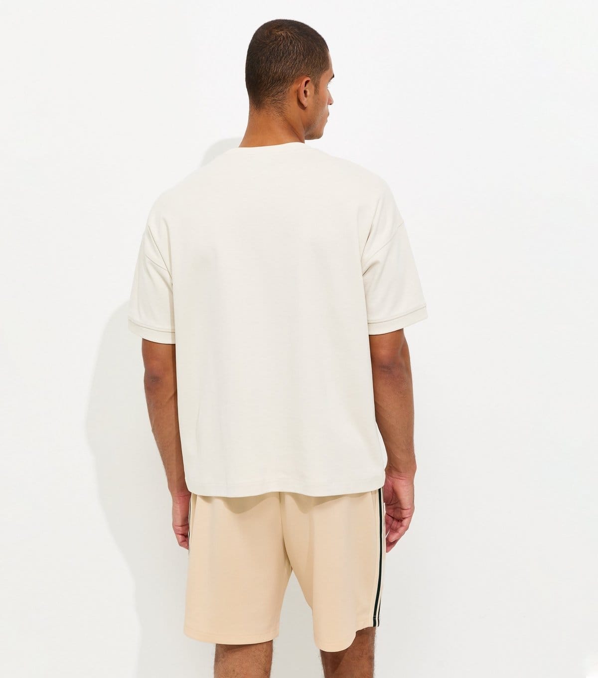 Only and Sons Men's Cream Track Sweatshirt Shorts Only and Sons New Look - 4