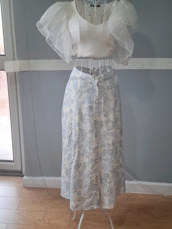 M&S Collection M&S Collection Linen Blend Midi Skirt | Size 10 | Cream & Blue Floral | Pockets - 1
