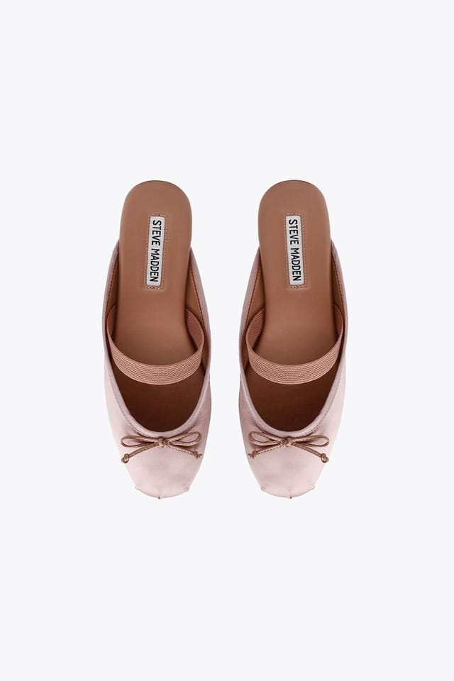 Steve Madden STEVE MADDEN Women's 'Cutesy Blush Satin' Satin Flats in Pink - 2