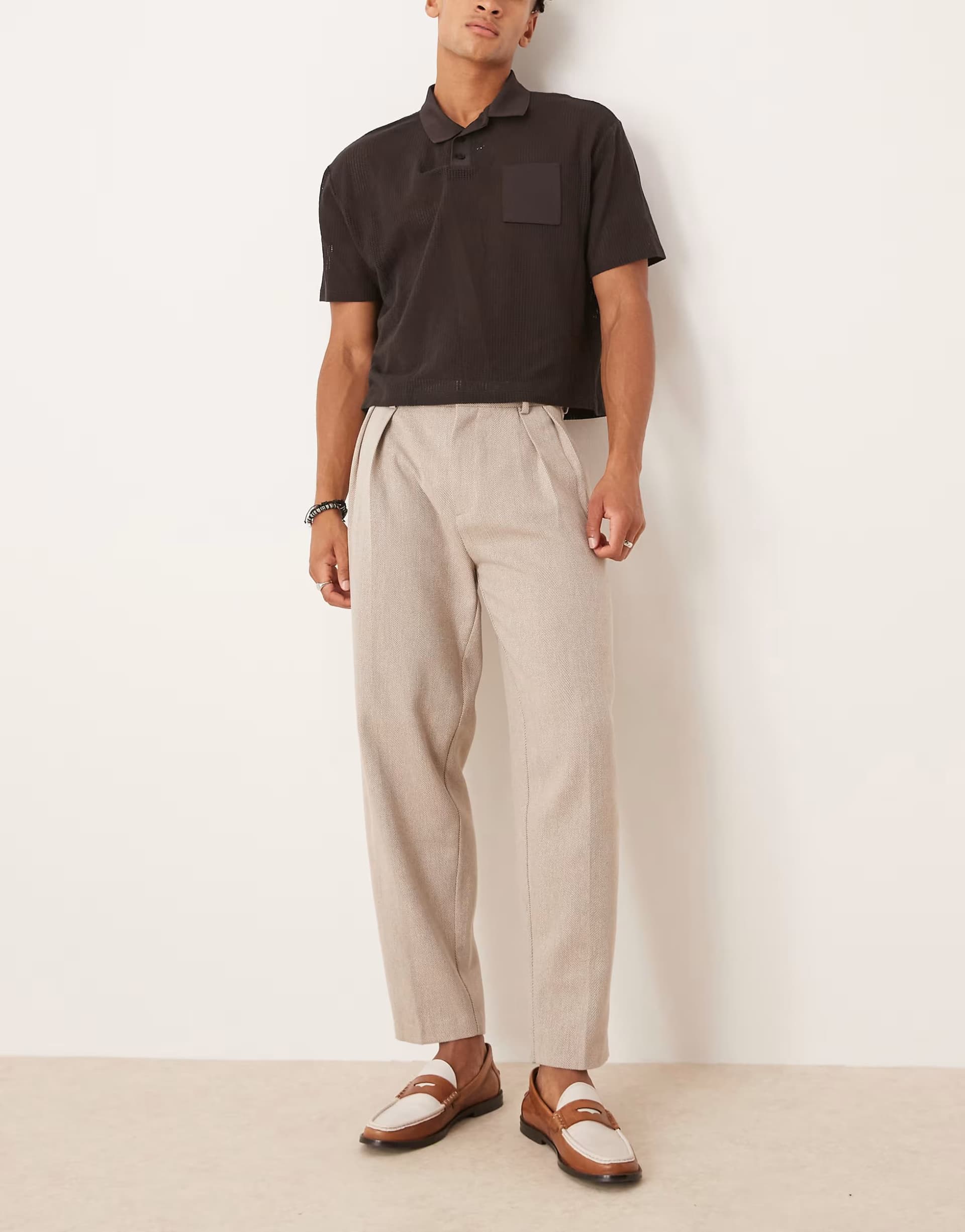 ASOS ASOS DESIGN smart oversized tapered pleated trouser with wool in camel herringbone