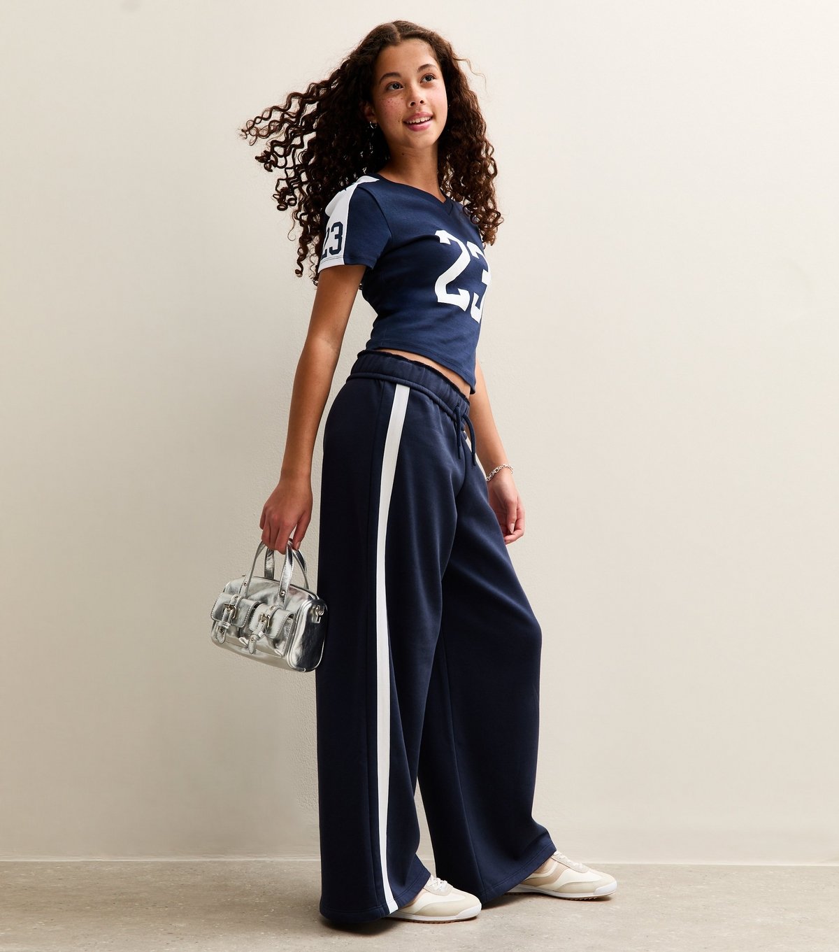 New Look Girls' Navy Contrast Trim Super Wide Leg Joggers New Look - 3