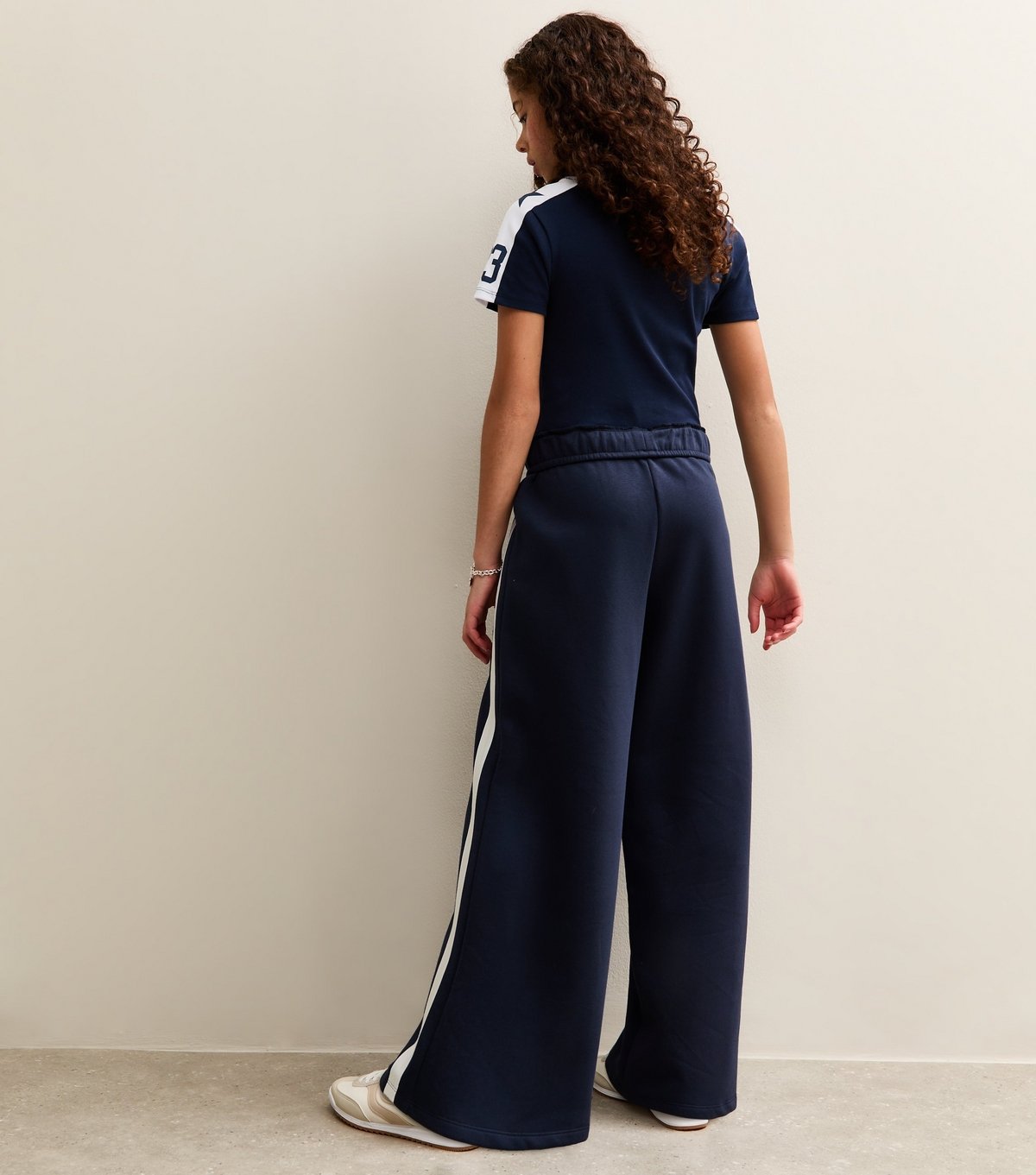 New Look Girls' Navy Contrast Trim Super Wide Leg Joggers New Look - 4