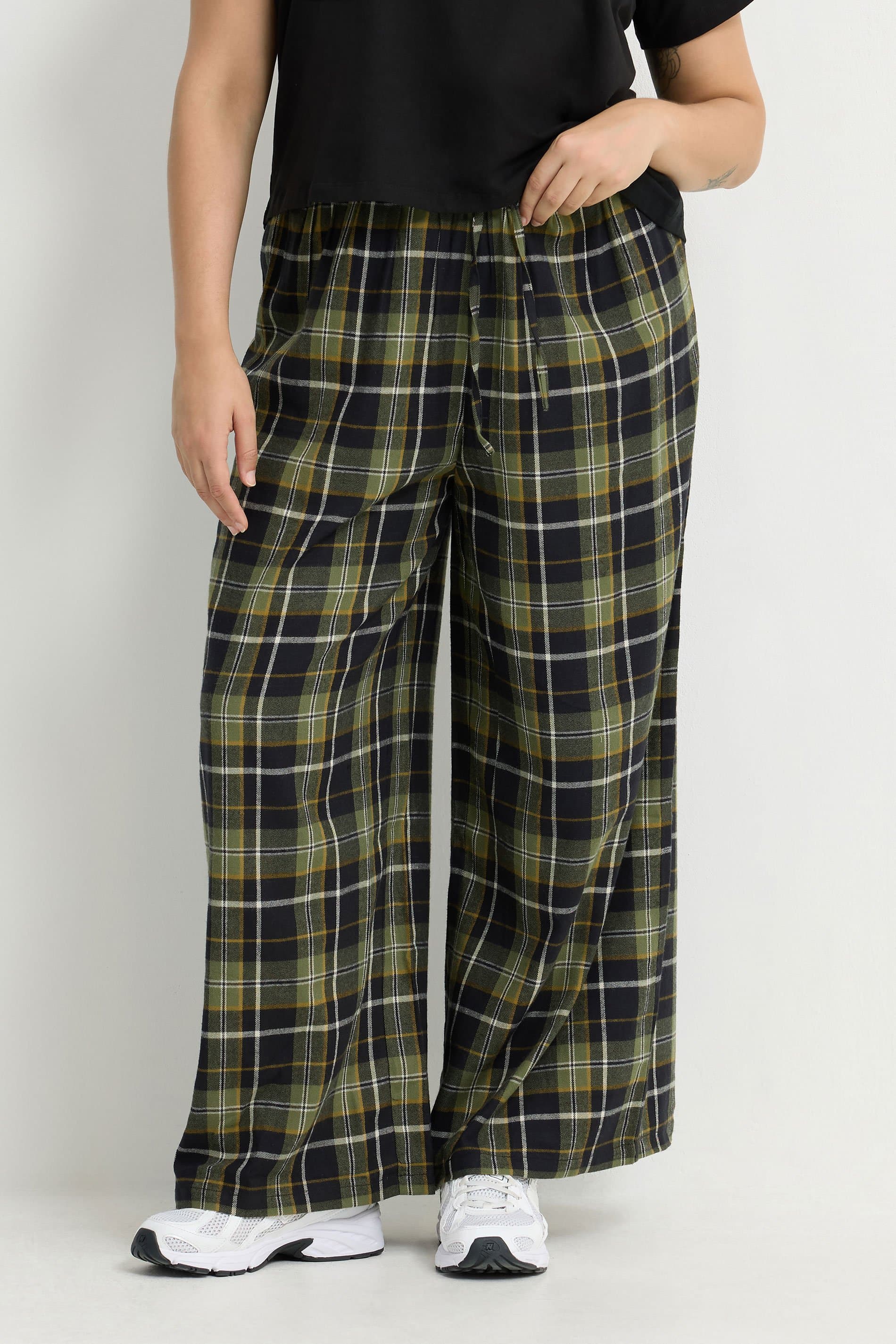 Limited Collection Plus Size Black Checked Wide Leg Trousers