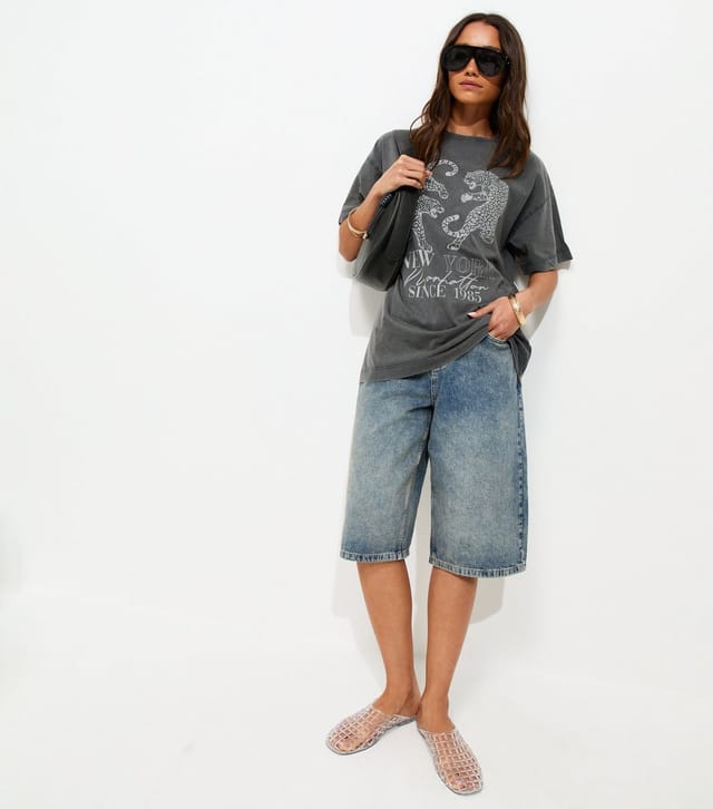 New Look Women's Dark Grey Cotton Leopard Acid Wash Oversized T-Shirt New Look - 3