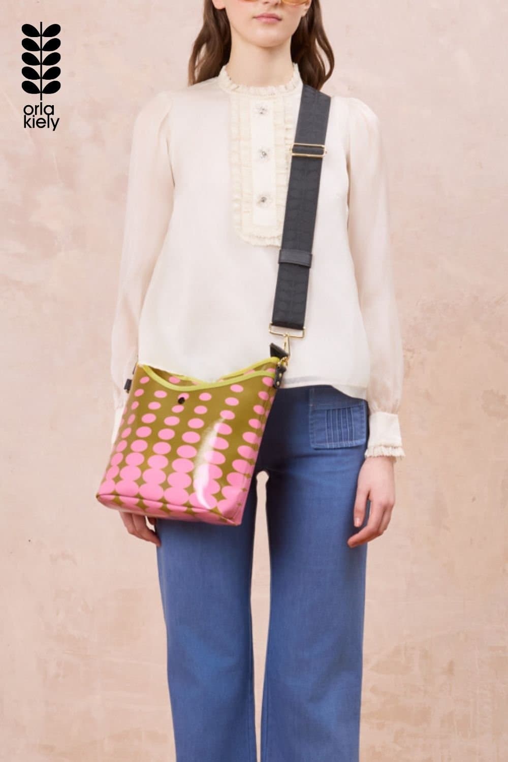 Orla Kiely Orla Kiely Women's Cross Carry Crossbody - Optical Oval Ochre in Green