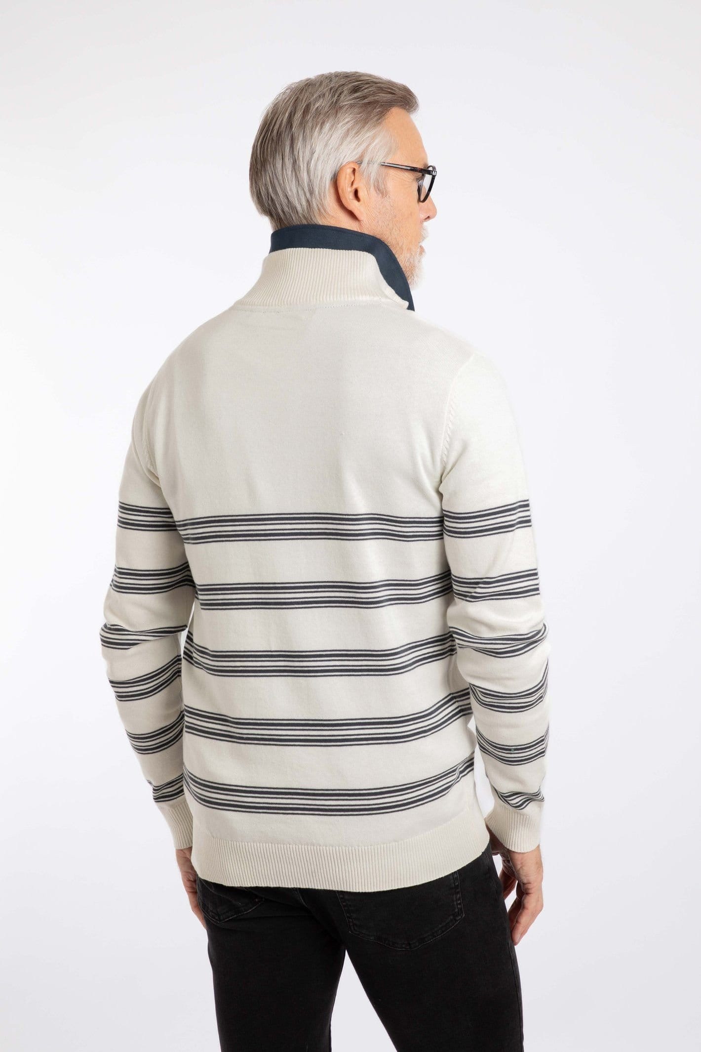 Weird Fish Weird Fish Men's Gunnar 1/4 Zip Fine Knit Stripe Jumper in Cream - 4
