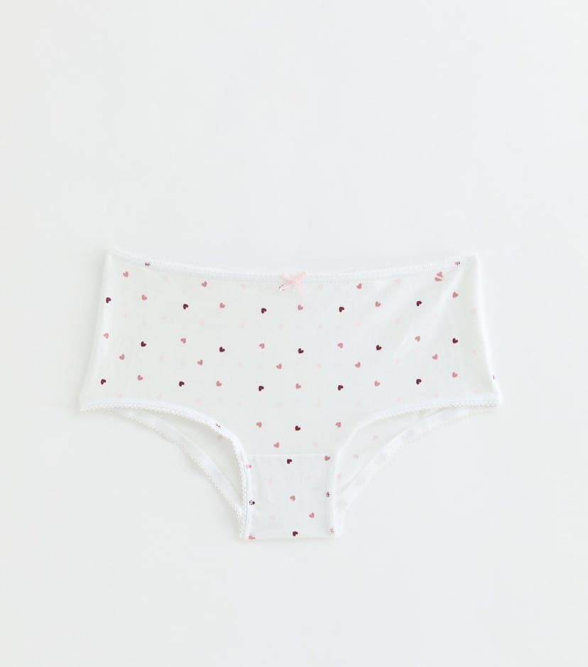 New Look Girls' White Cotton Rich Heart Print Short Briefs New Look - 1