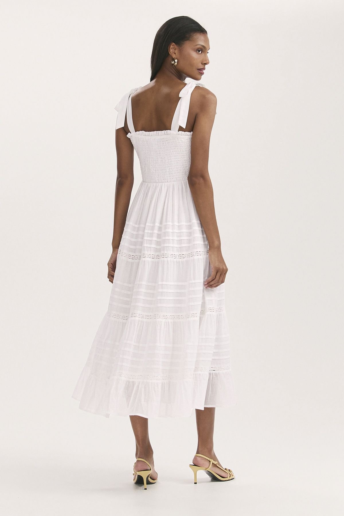 Finery London Finery London Women's Ebony Tiered Midi Dress in White - 3