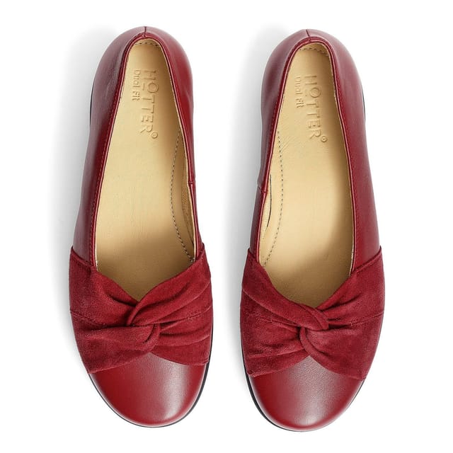 Hotter Hotter Women's Wide Fit 'Lark' Ballerinas in Dark Red - 3