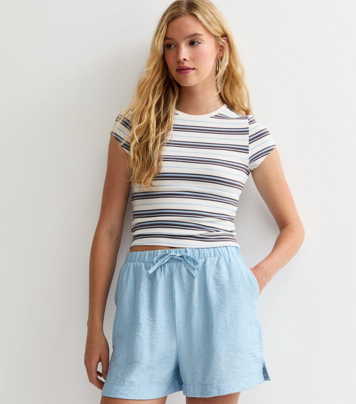 New Look Women's Light Blue Woven Drawstring Shorts New Look