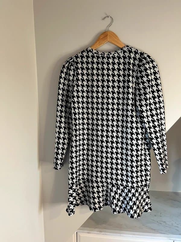 River Island River Island Black & White Dogtooth Checker Frill Detail Long Sleeve Work Dress Size 12