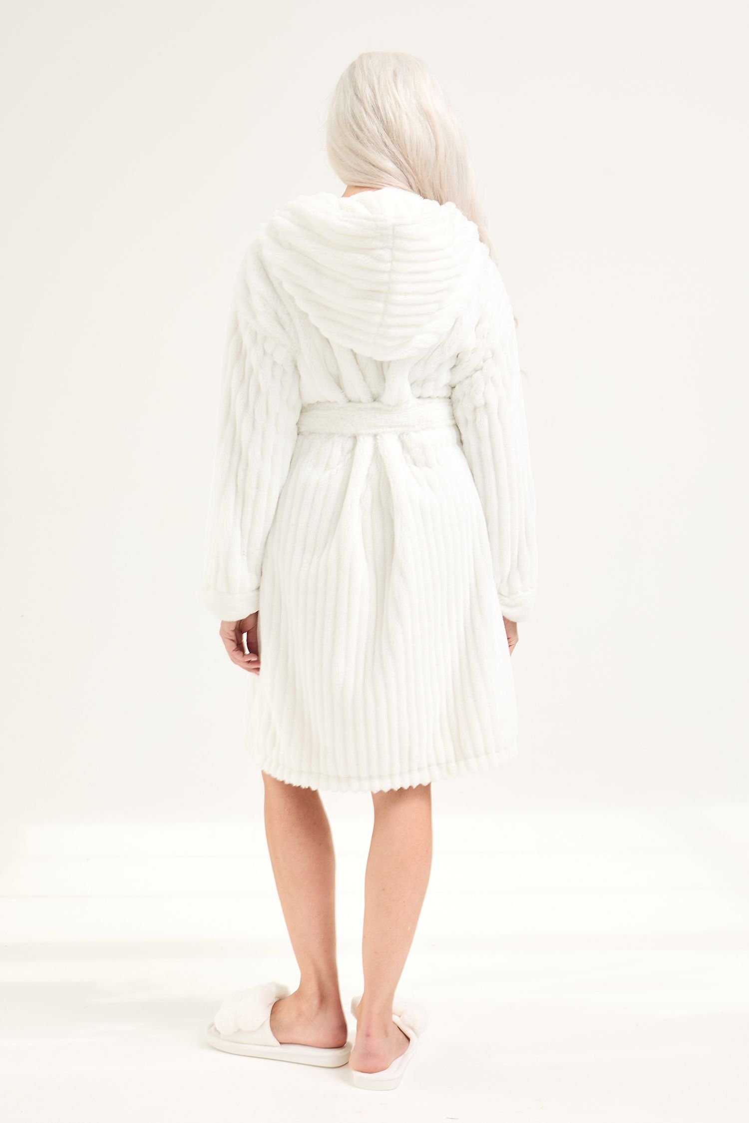 Pretty You London Pretty You London Women's Cloud Robe in Cream - 3