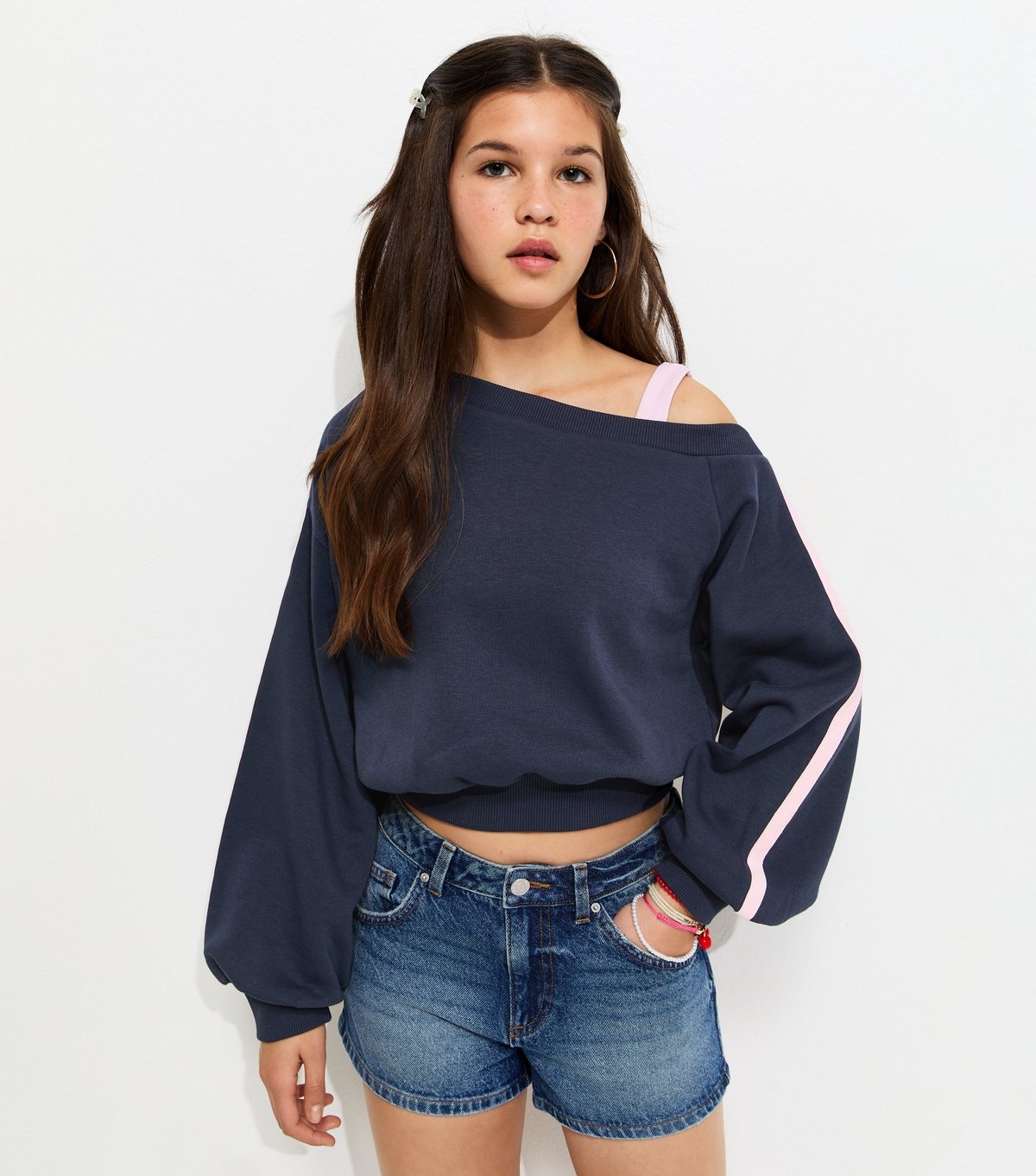 New Look Girls' Navy Off The Shoulder Side Stripe Sweatshirt New Look - 2