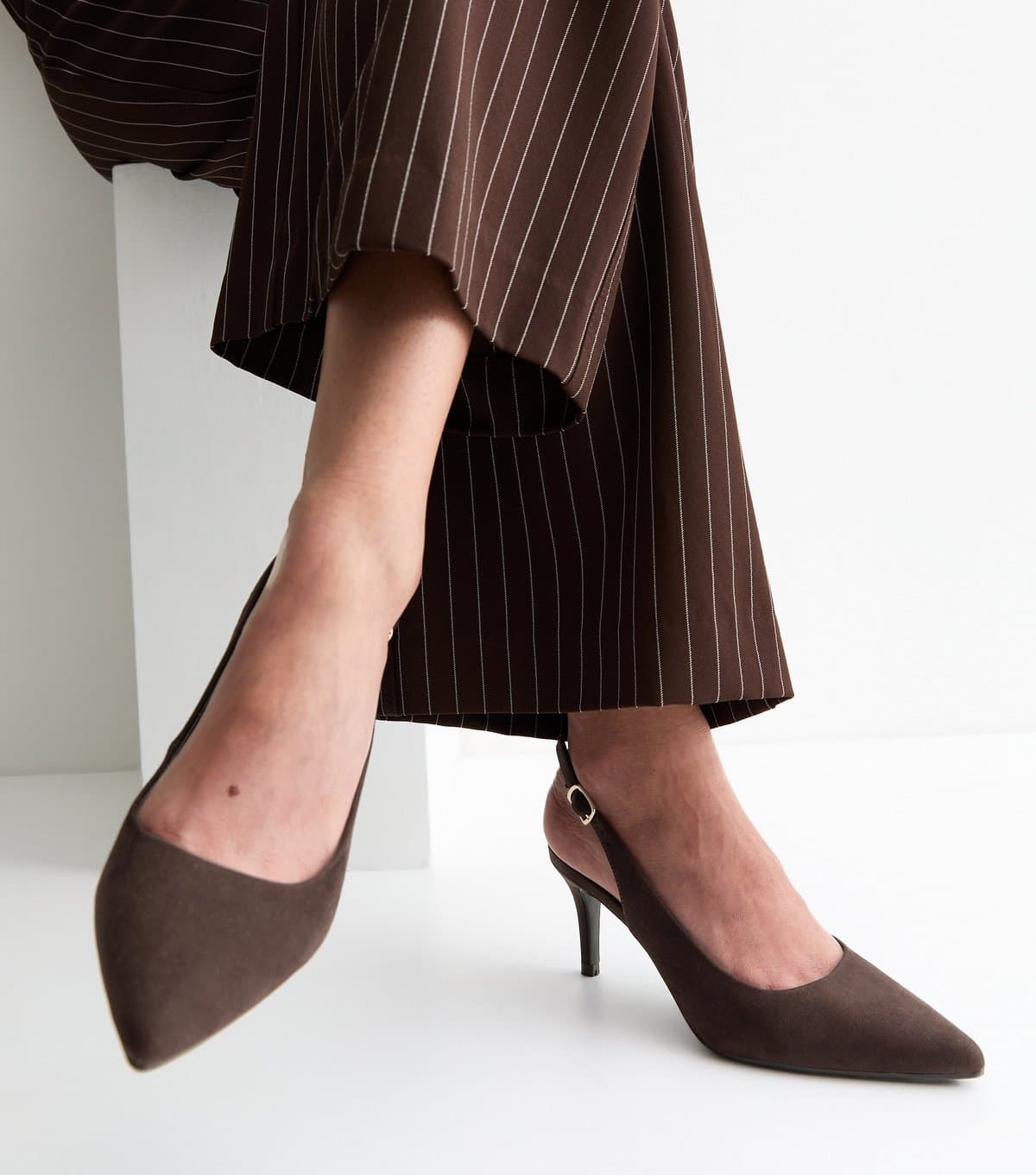 New Look Women's Dark Brown Faux Suede Slingback Pumps Vegan New Look
