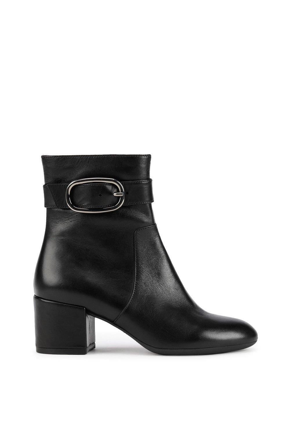 Geox Geox Women's Black 'D Eleana B' Leather Ankle Boots - 4
