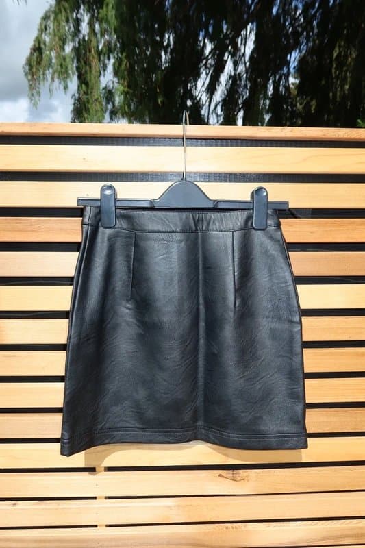 Topshop Topshop Faux Leather Mini Skirt Size 8