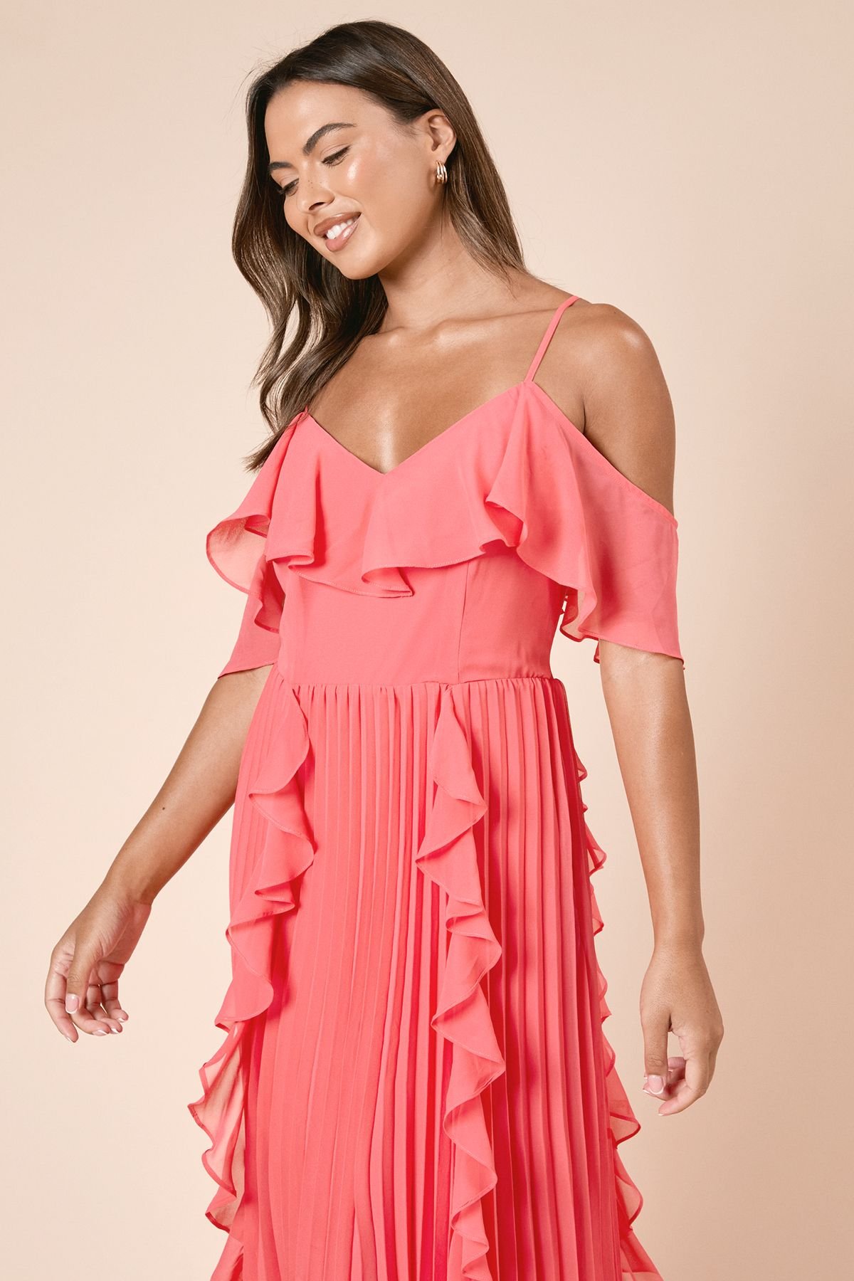 Dorothy Perkins Dorothy Perkins Women's DP Luxe Ruffle Front Cold Shoulder Midi Dress in Coral - 4