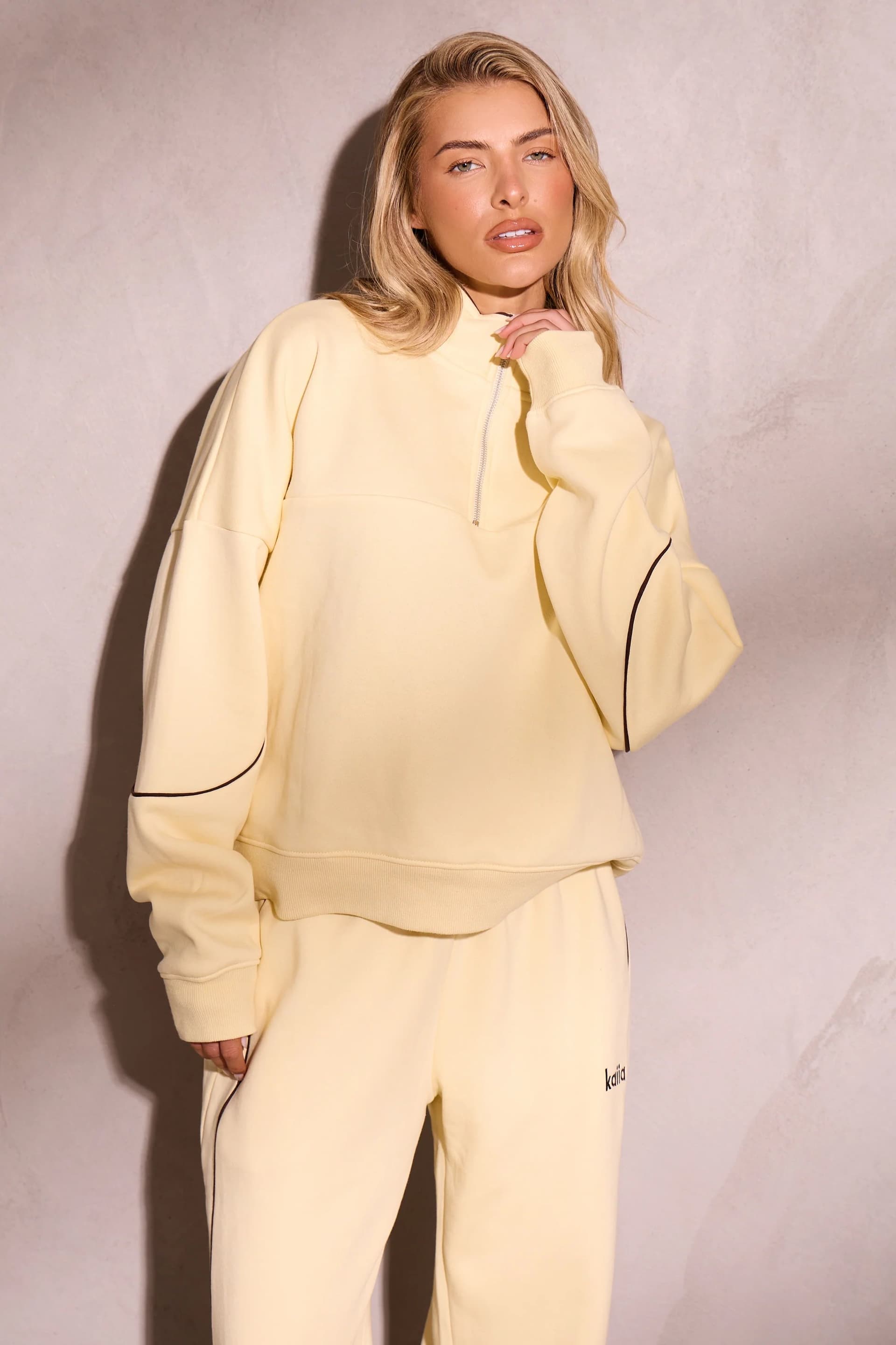 Kaiia Kaiia Lemon & Brown Contrast Piping Quarter Zip Sweatshirt
