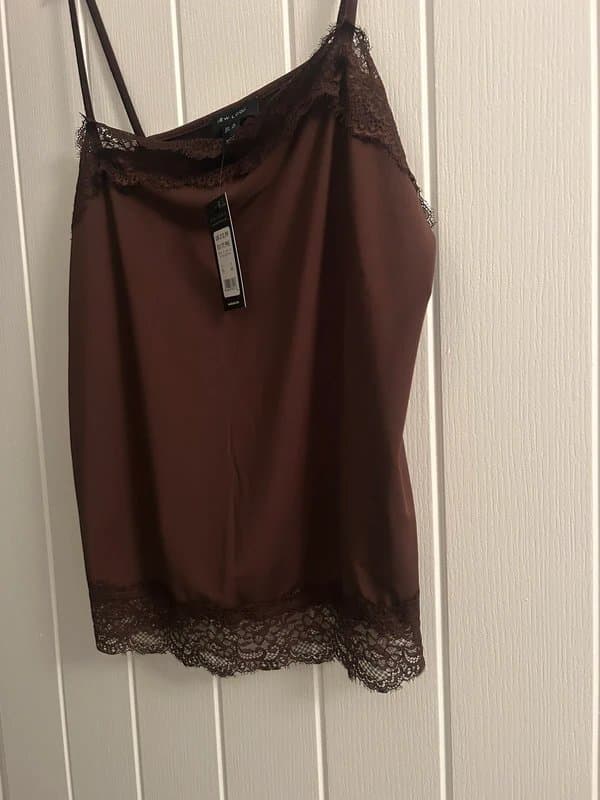 New Look New Look lace cami size 16