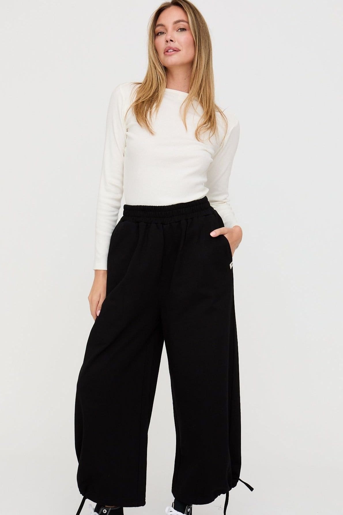 Turtledove London Turtledove London Women's Kit Black trouser - 4