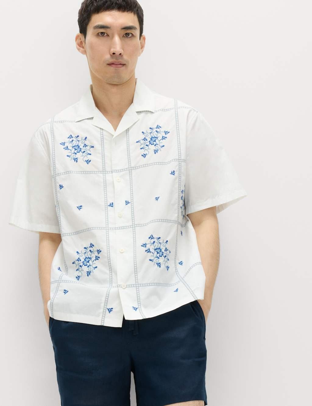 Marks & Spencer M&S Relaxed Fit Pure Cotton Short Sleeve Shirt White Mix
