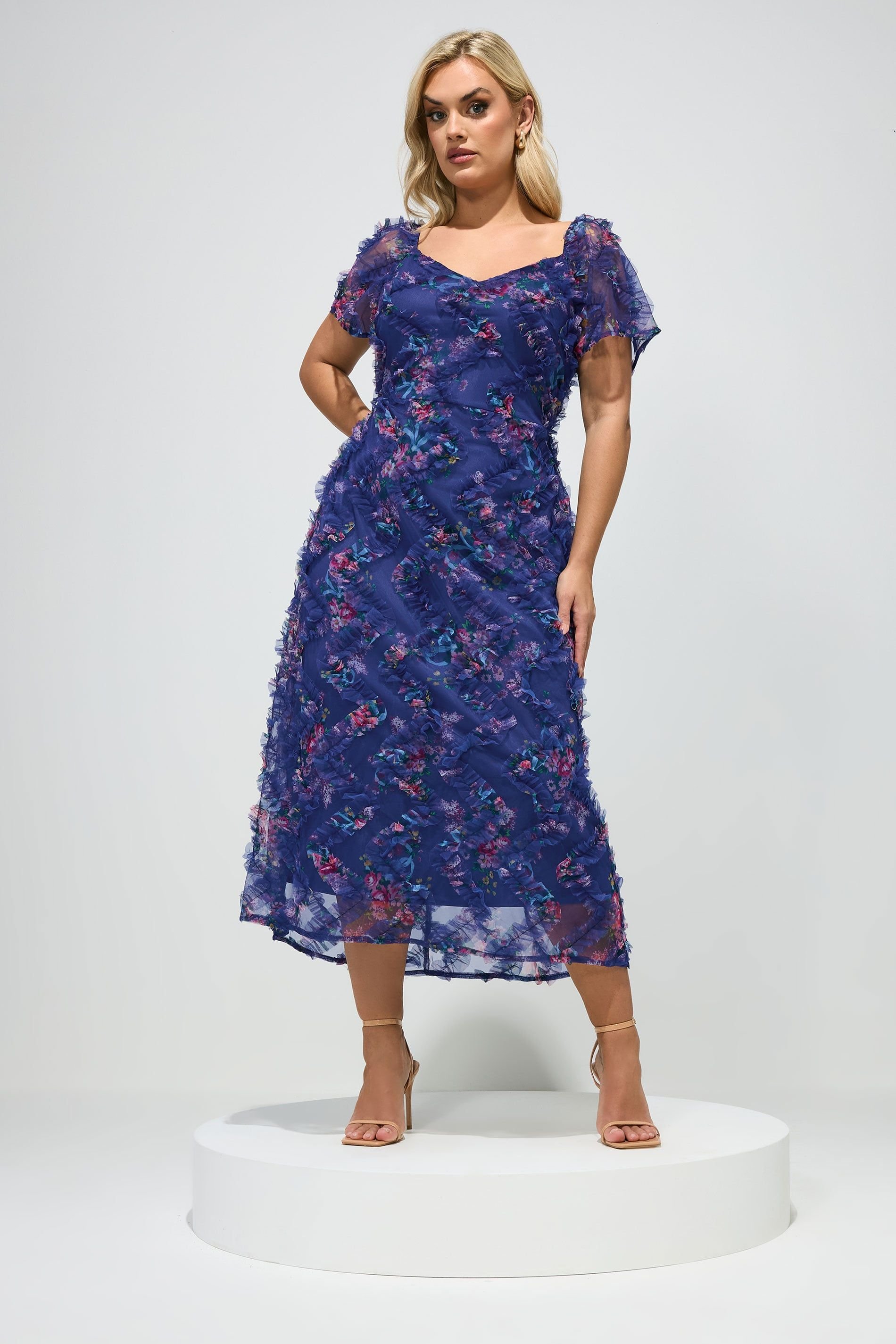 Yours Yours Women's Floral Ruffle Maxi Dress in Mid Navy - 3