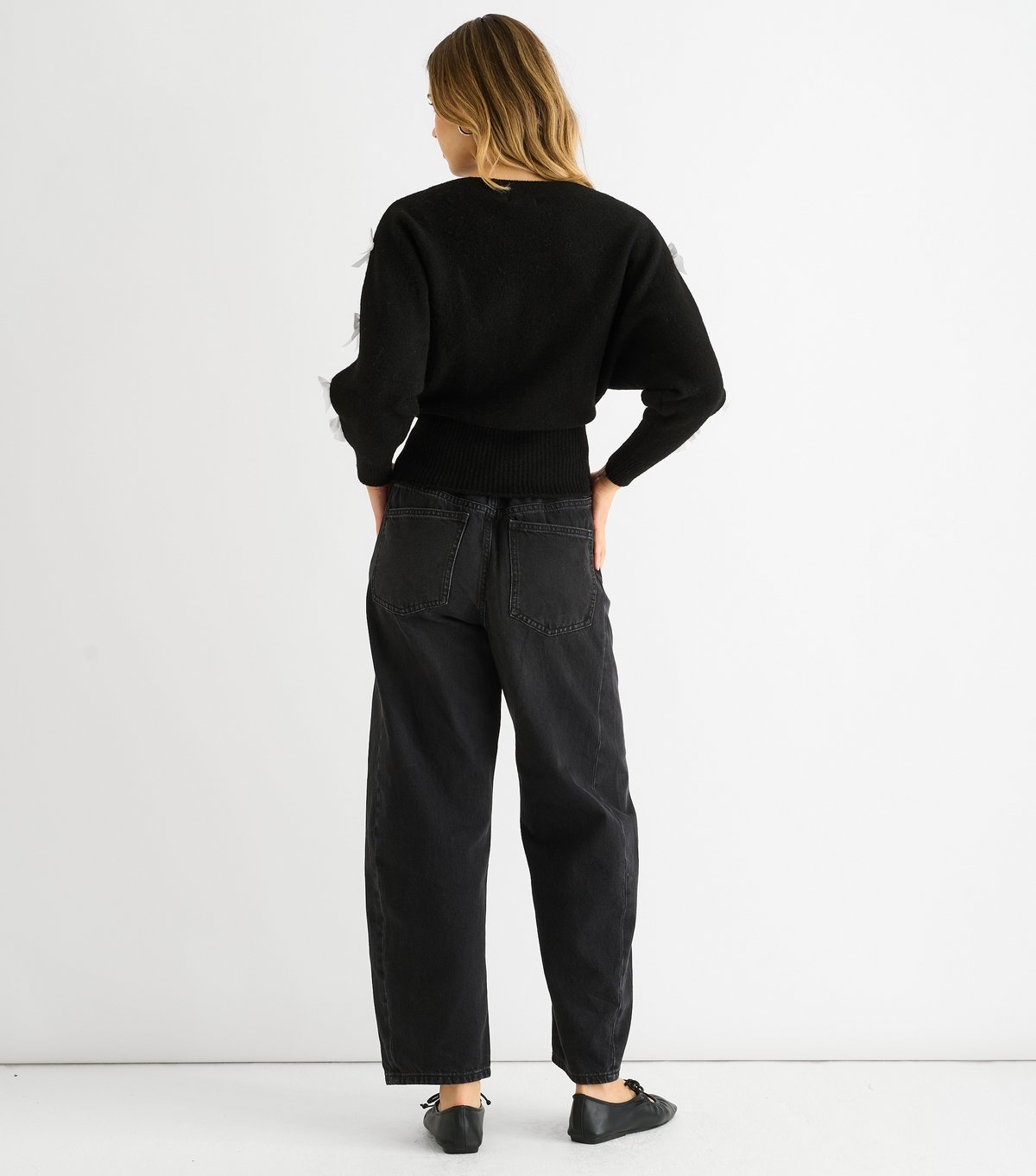 Gini London Women's Black Contrast Bow Applique Jumper Gini London New Look - 4